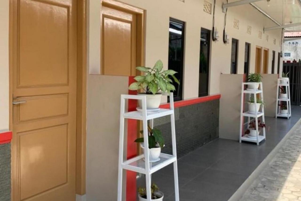 Reddoorz Syariah Near Hajimena Lampung Ξενοδοχείο Μπαντάρ Λαμπούνγκ Εξωτερικό φωτογραφία
